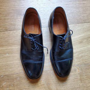 J.M. Weston Cap-Toe Oxford Shoe Size 8